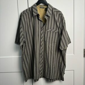 REI Button Up Shirt Men's XLarge Short Sleeve Cotton Blend Casual Outdoor Hiking